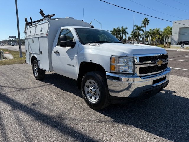 2012 Chevrolet Silverado 3500HD - $13,900