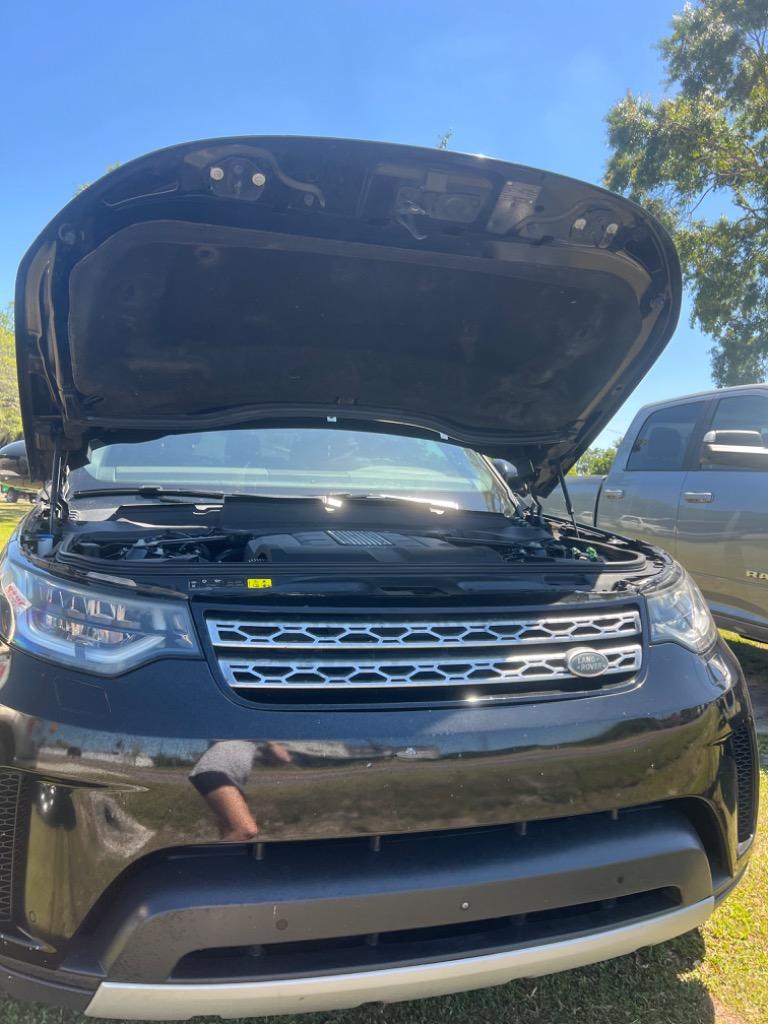 2018 Land Rover Discovery HSE photo