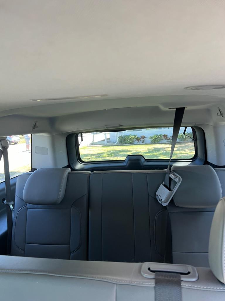 2019 Chevrolet Suburban 1500 LT photo