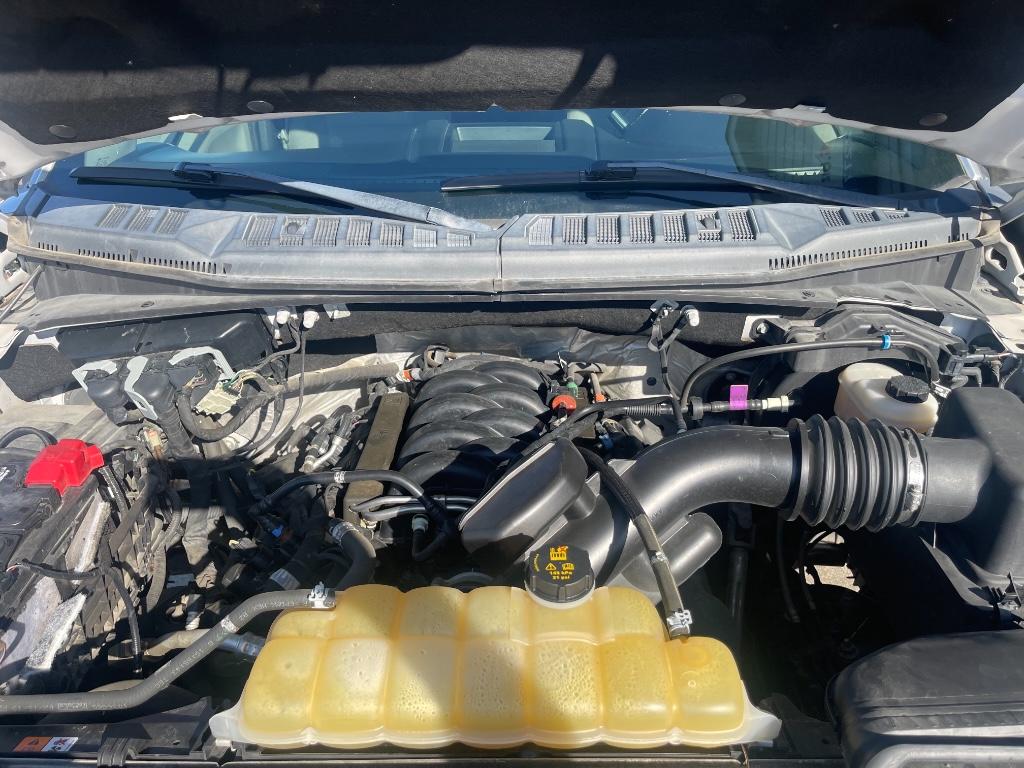2019 Ford F150 XLT photo