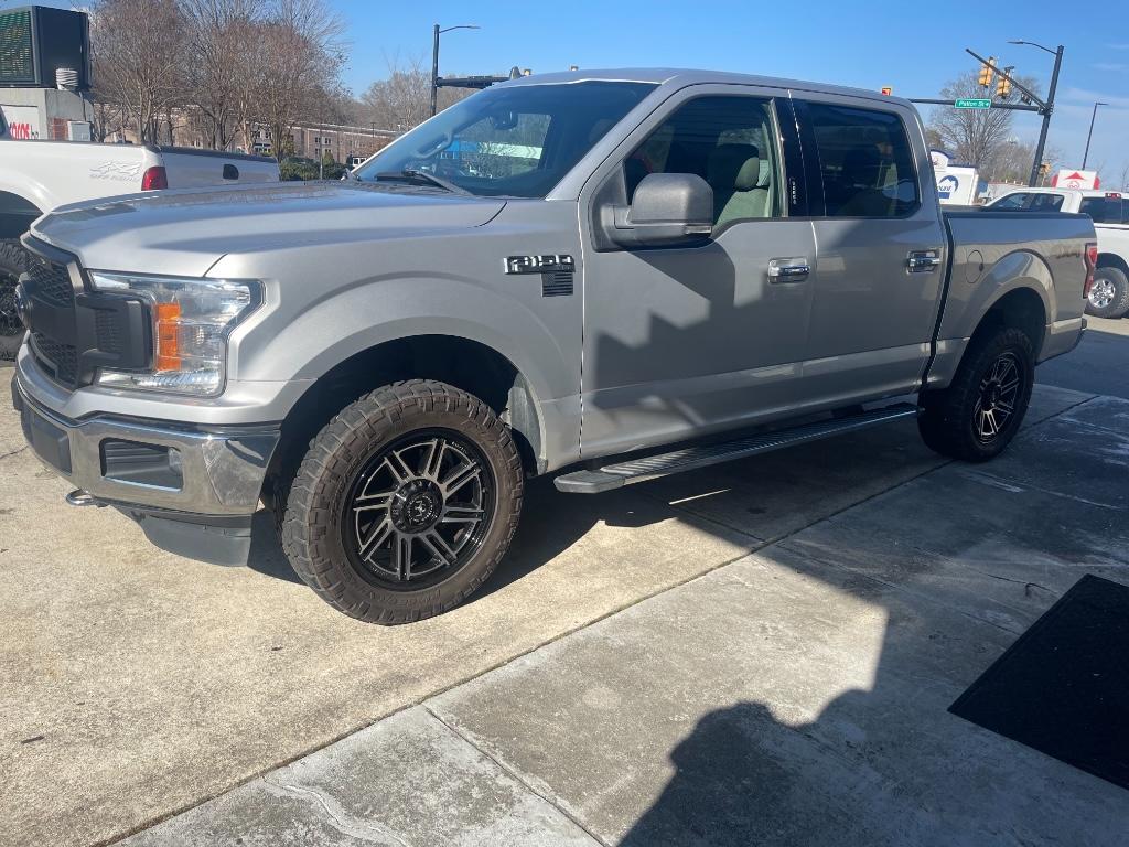 2019 Ford F150 XLT photo