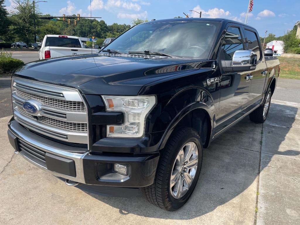 2016 Ford F-150 - $17,995