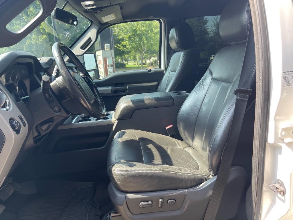 2014 Ford F-350 - $27,995