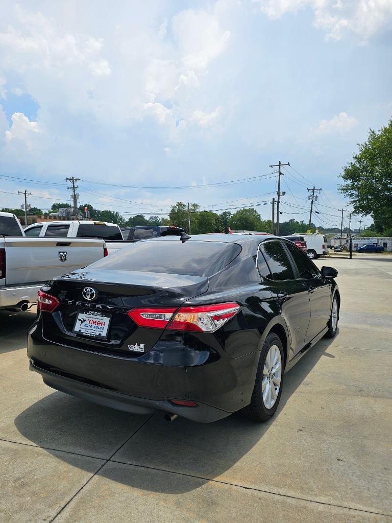 2020 Toyota Camry - $19,900