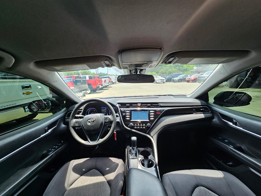 2020 Toyota Camry - $19,900