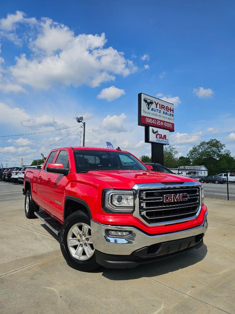 2017 GMC Sierra 1500 SLE photo