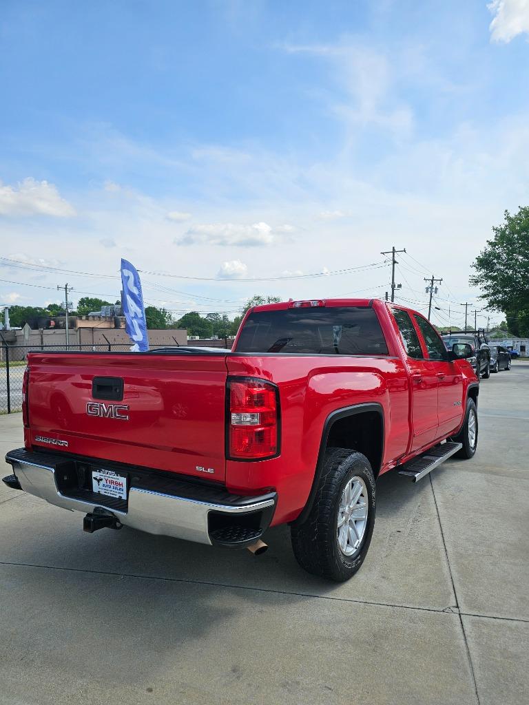 2017 GMC Sierra 1500 SLE photo