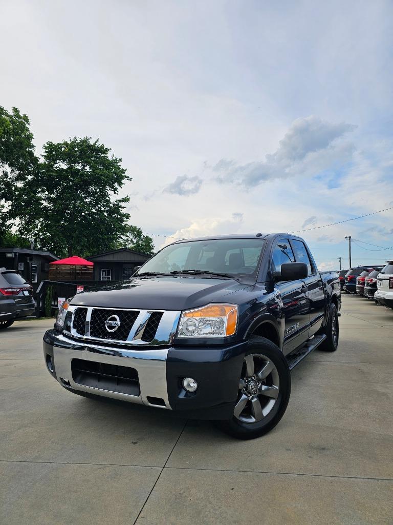 2015 Nissan Titan