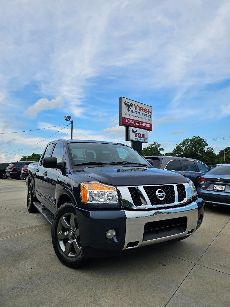 2015 Nissan Titan