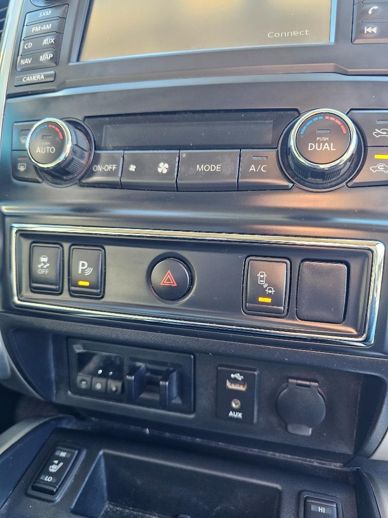 2017 Nissan Titan