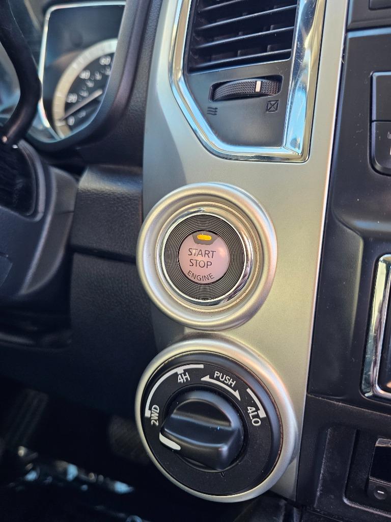 2017 Nissan Titan