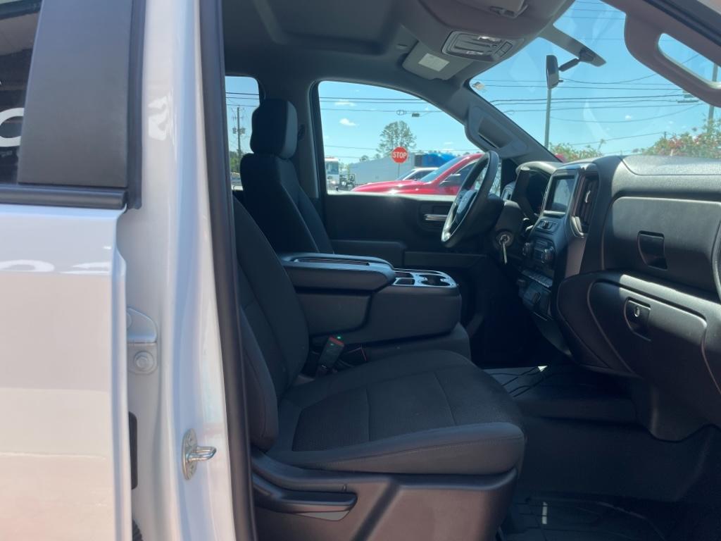 2021 Chevrolet Silverado 1500 Custom photo