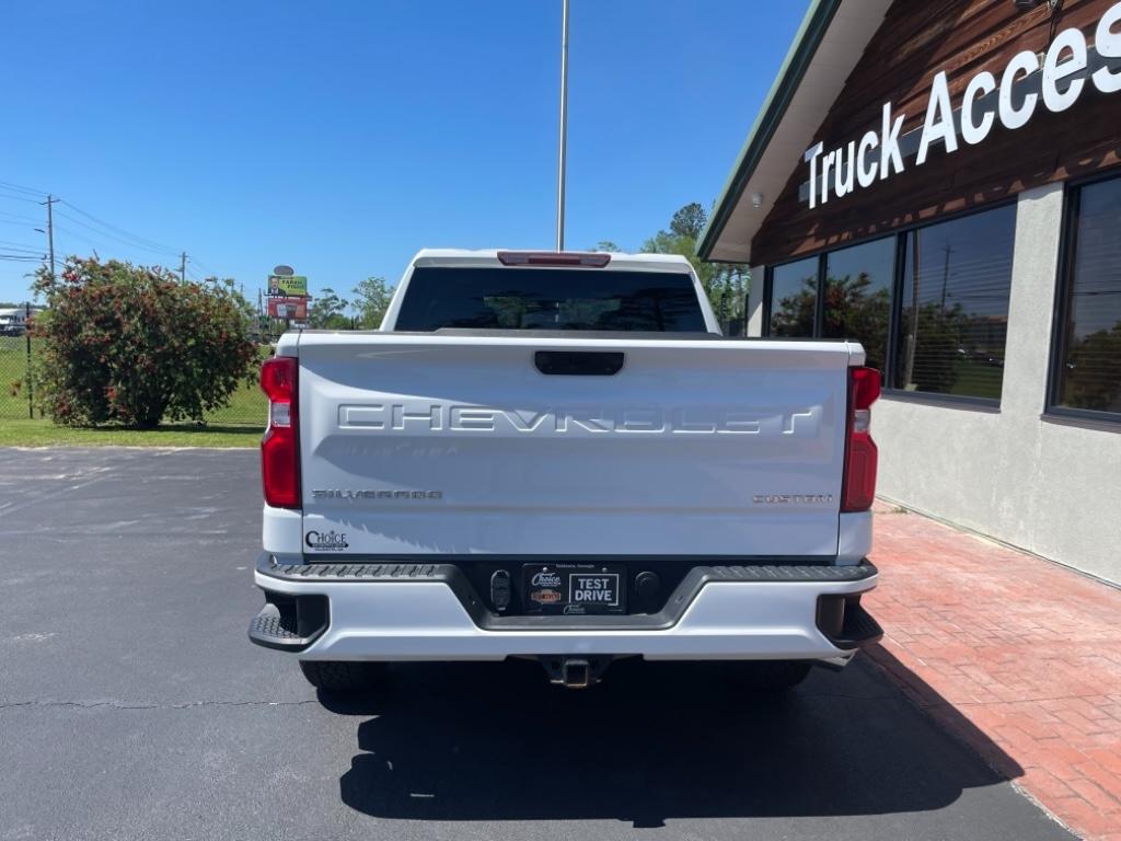 2021 Chevrolet Silverado 1500 Custom photo
