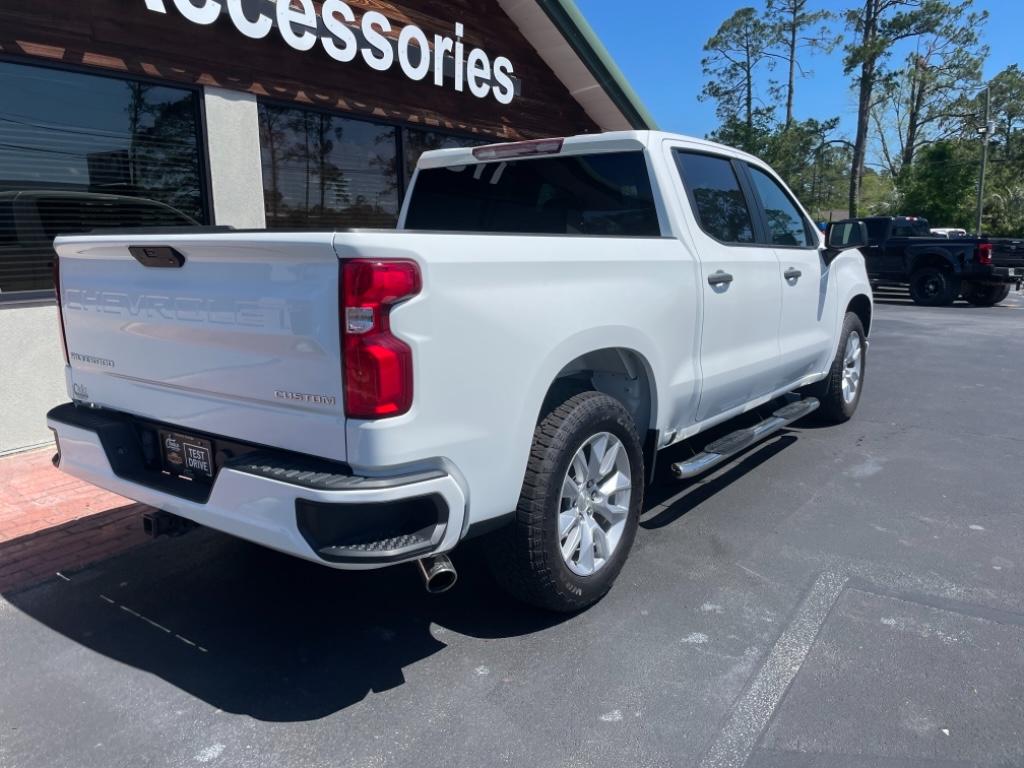 2021 Chevrolet Silverado 1500 Custom photo
