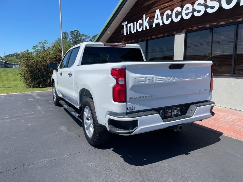 2021 Chevrolet Silverado 1500 Custom photo