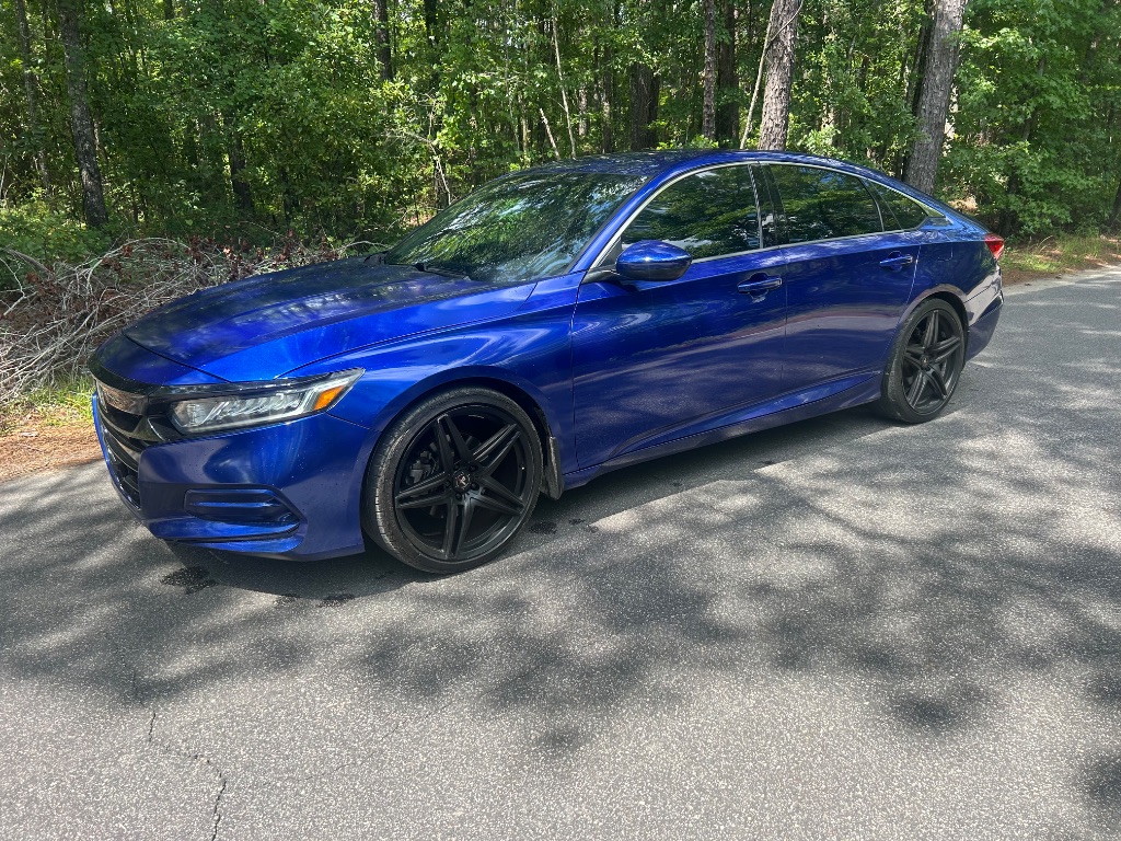 2018 Honda Accord - $10,500