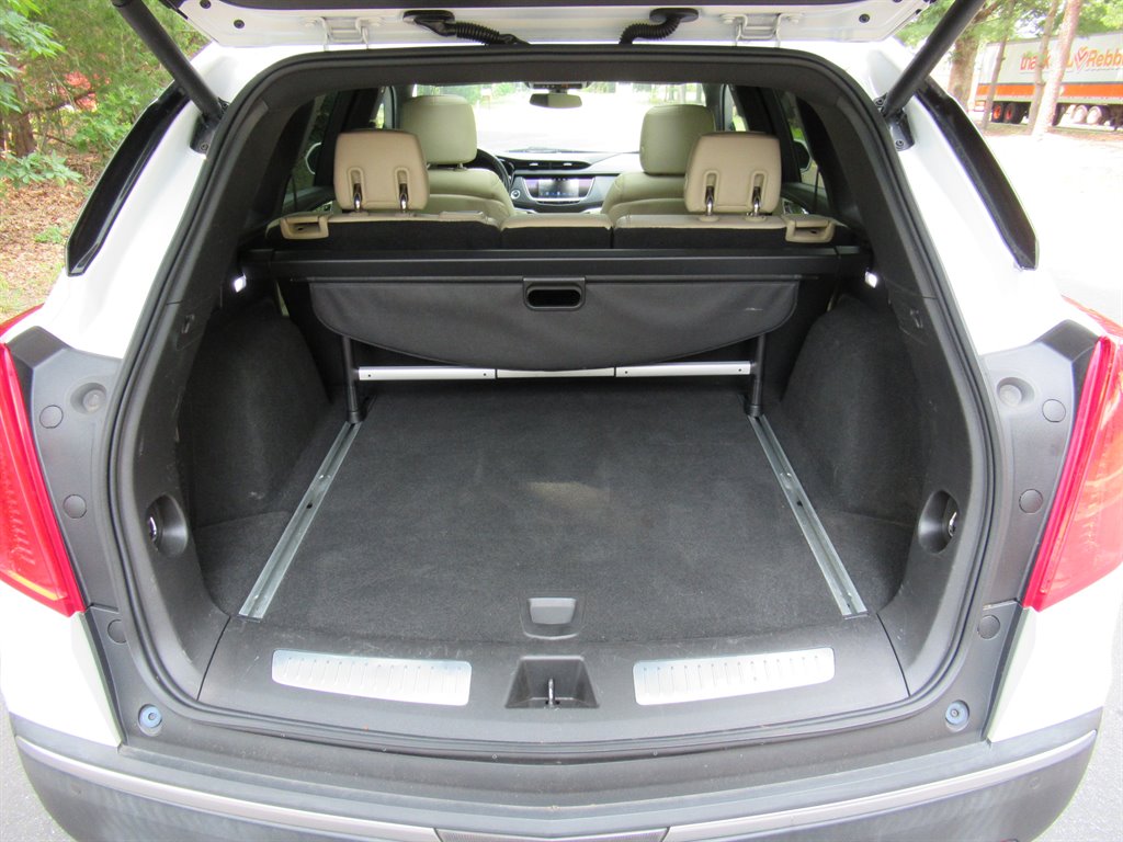 2017 Cadillac XT5 - $10,995