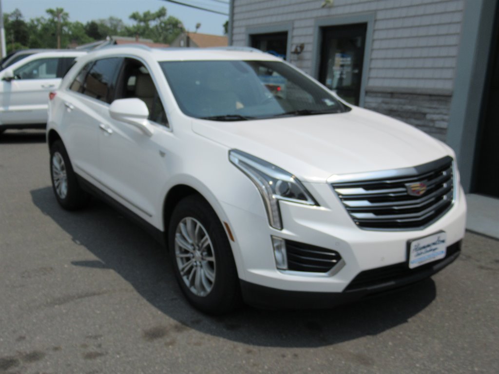 2017 Cadillac XT5 - $10,995