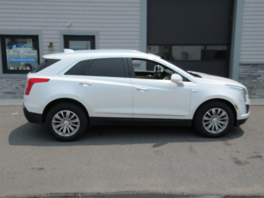2017 Cadillac XT5 - $10,995