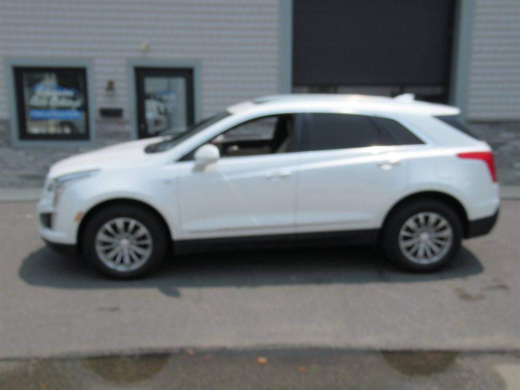 2017 Cadillac XT5 - $10,995