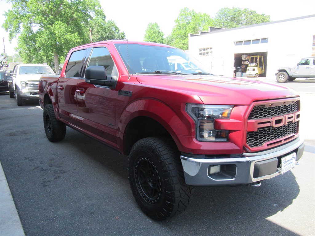 2016 Ford F-150 - $20,259