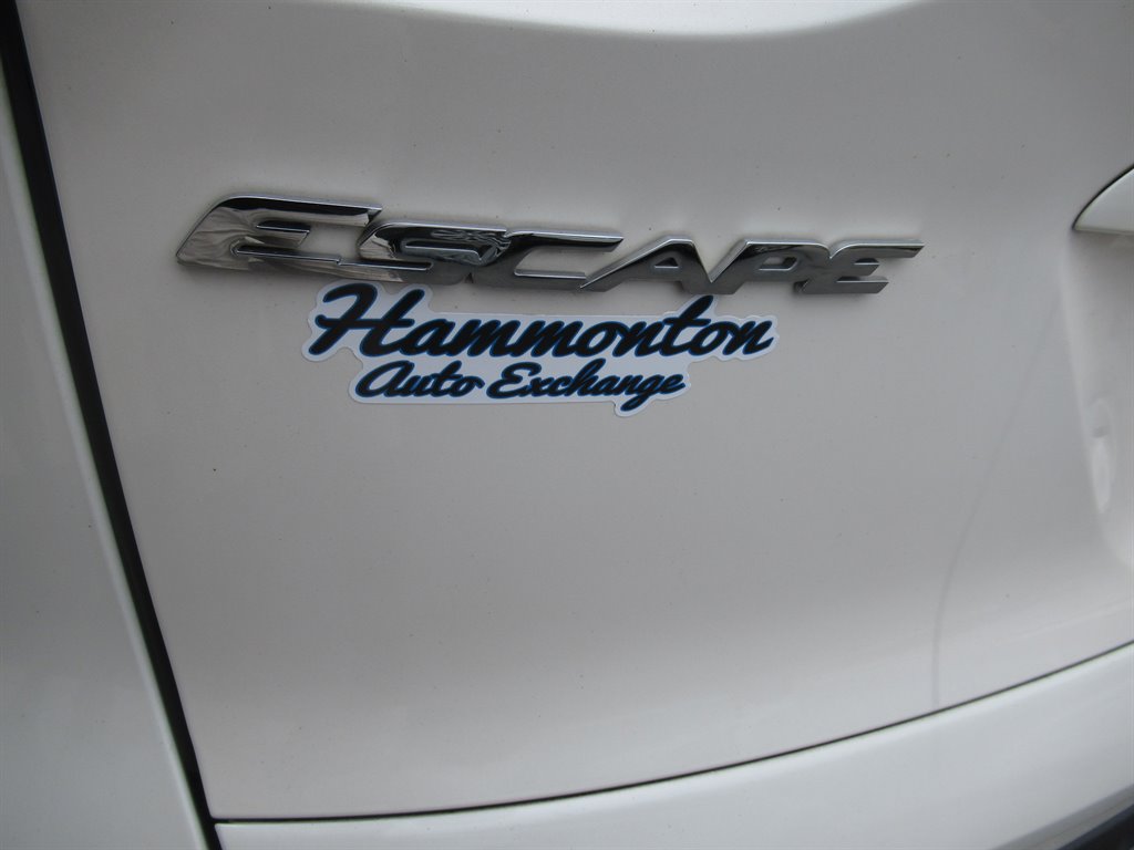 2013 Ford Escape - $7,999