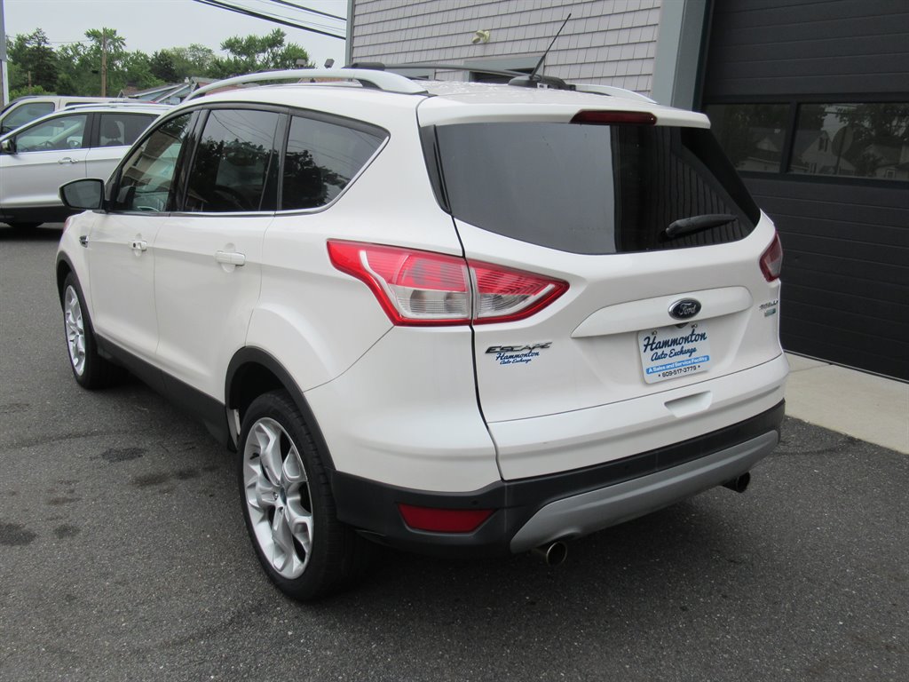2013 Ford Escape - $7,999