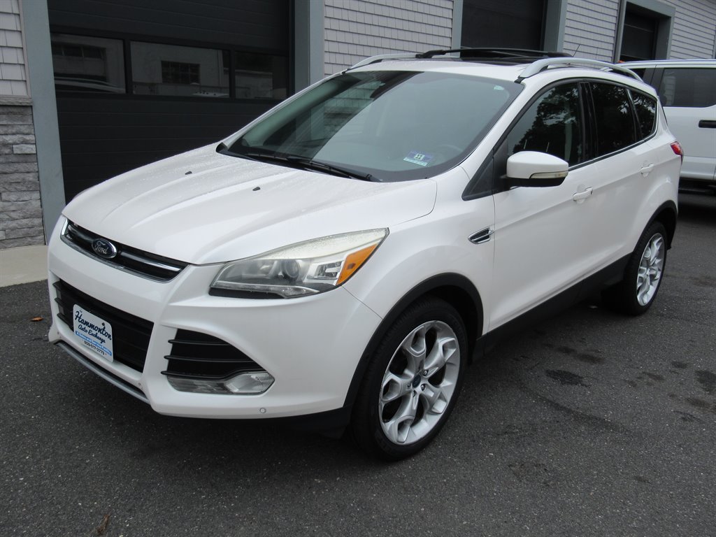 2013 Ford Escape - $7,999