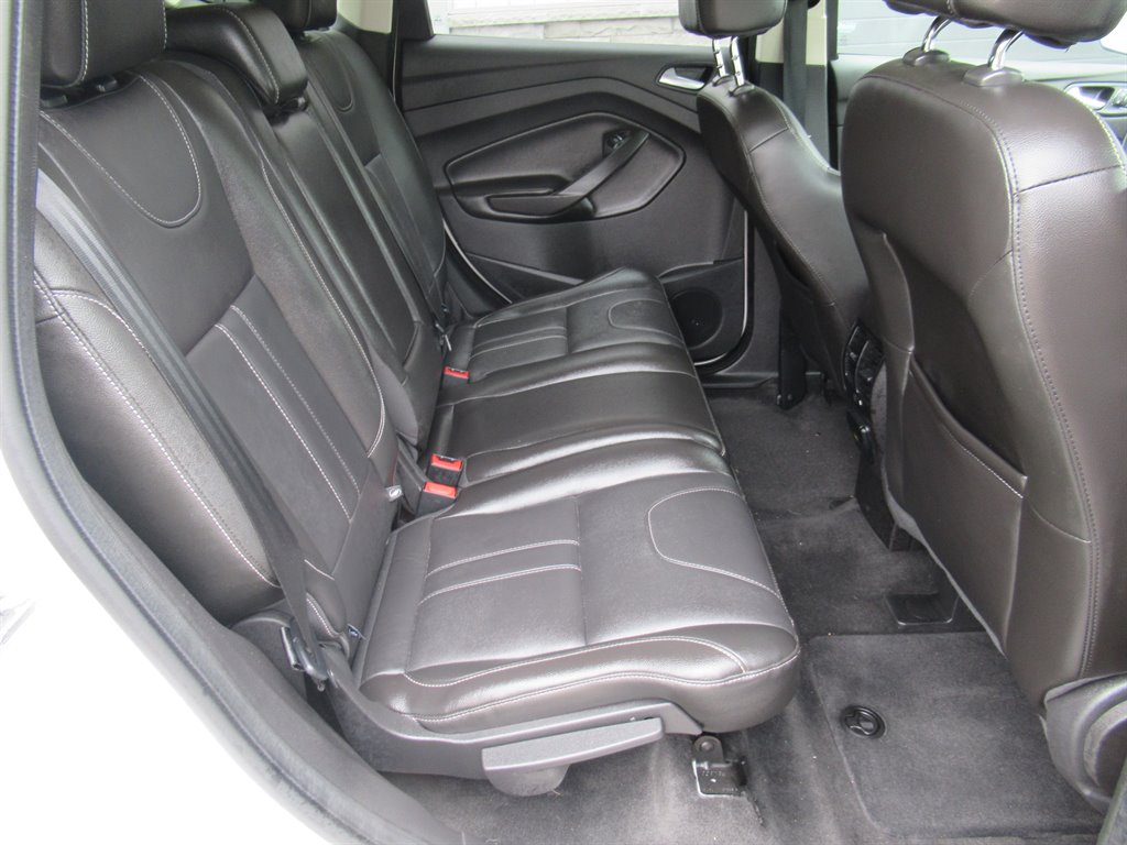 2013 Ford Escape - $7,999