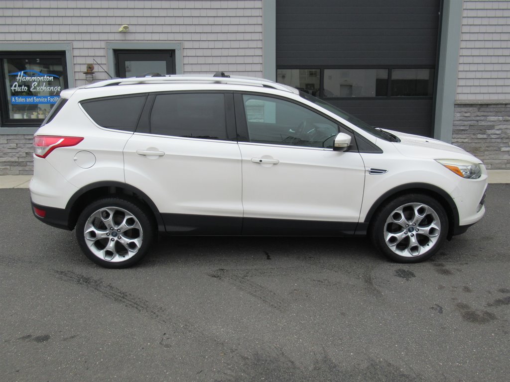 2013 Ford Escape - $7,999