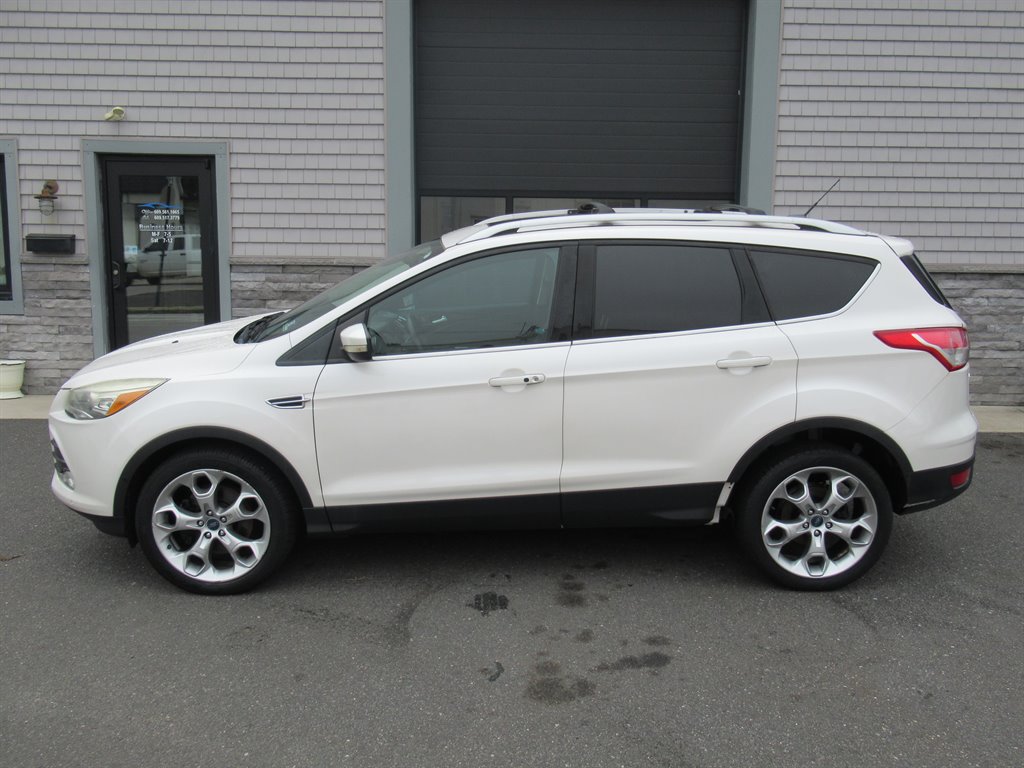2013 Ford Escape - $7,999