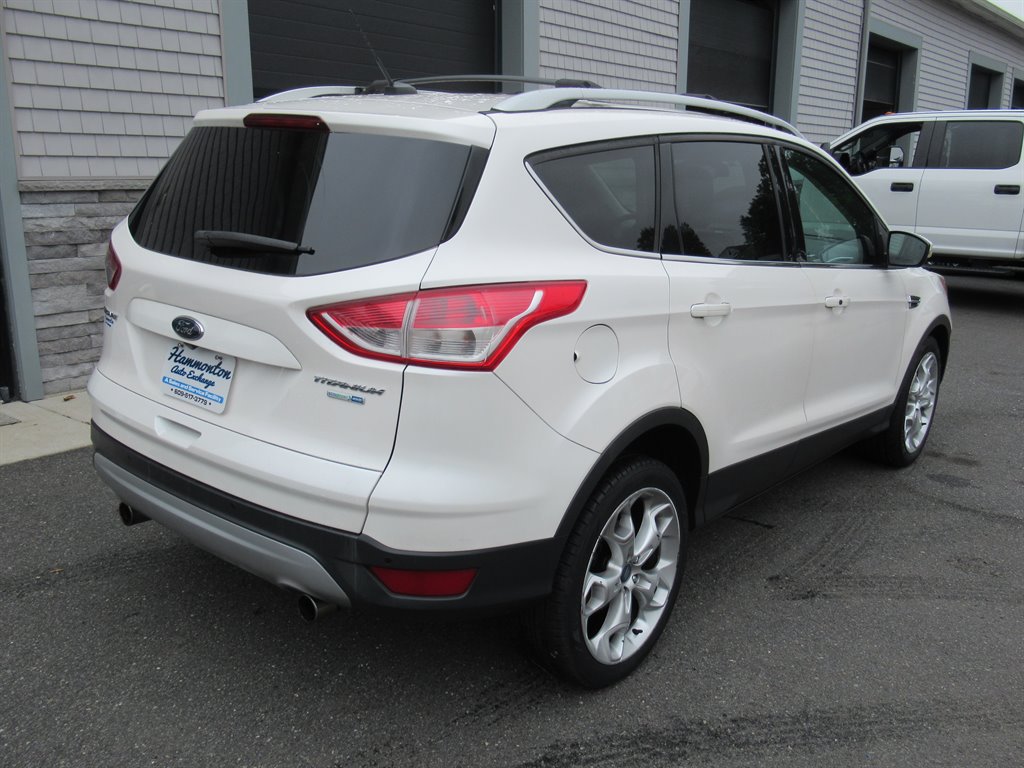 2013 Ford Escape - $7,999