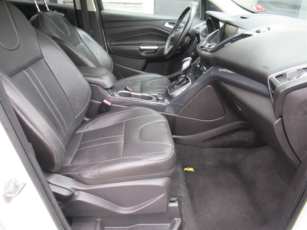 2013 Ford Escape - $7,999