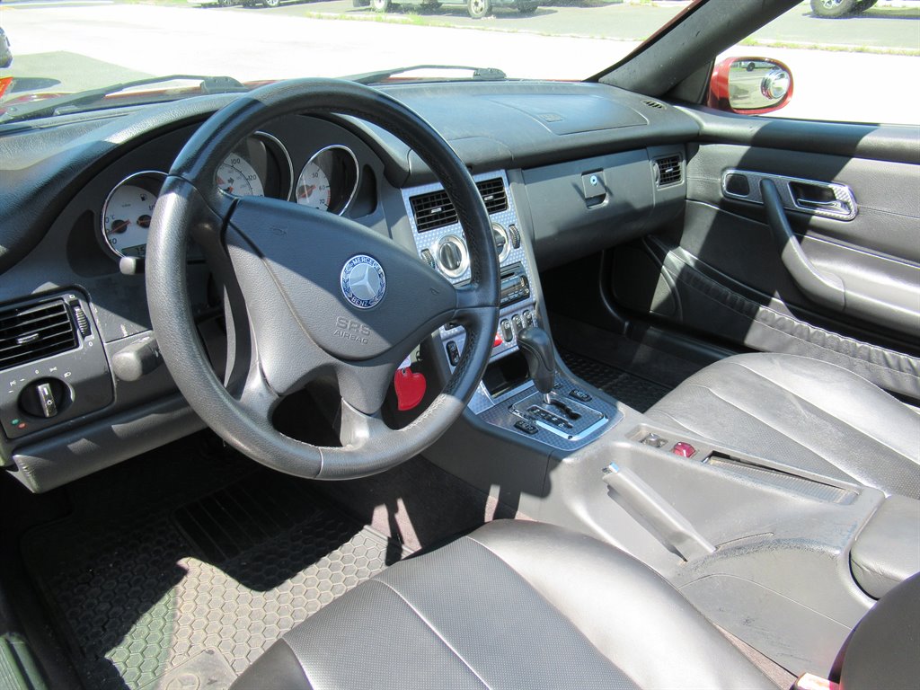 2003 Mercedes-Benz SLK-Class - $6,999