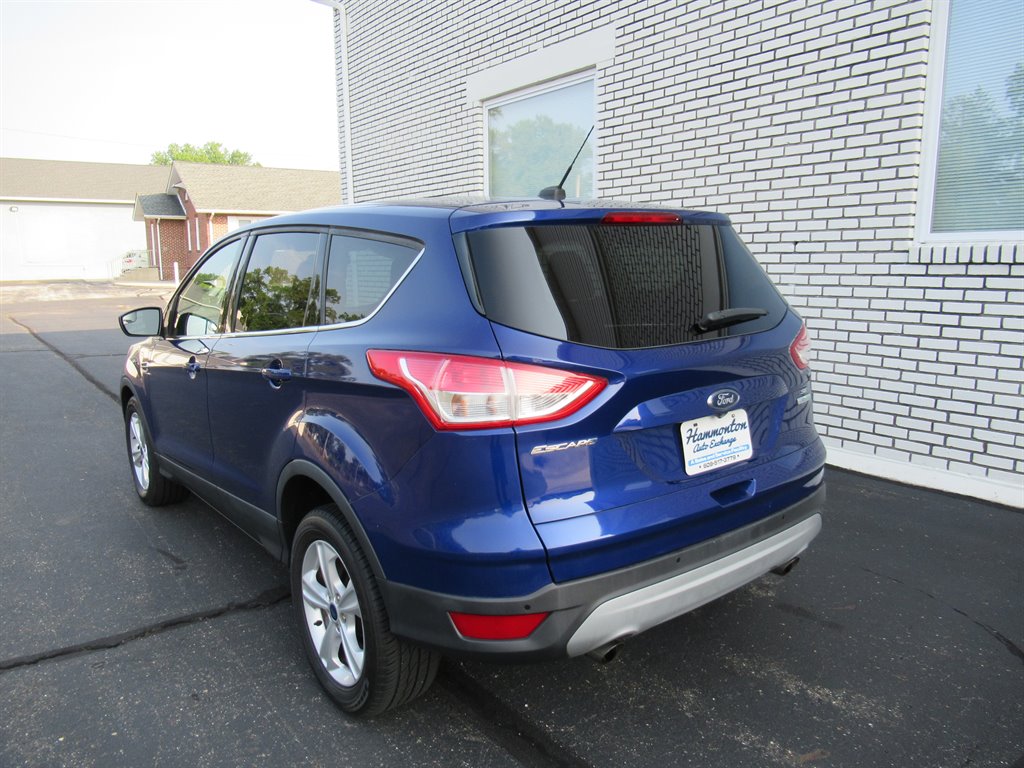 2014 Ford Escape - $9,995