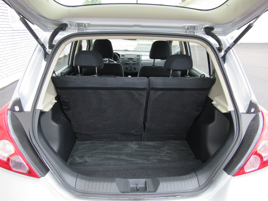 2007 Nissan Versa - $4,999