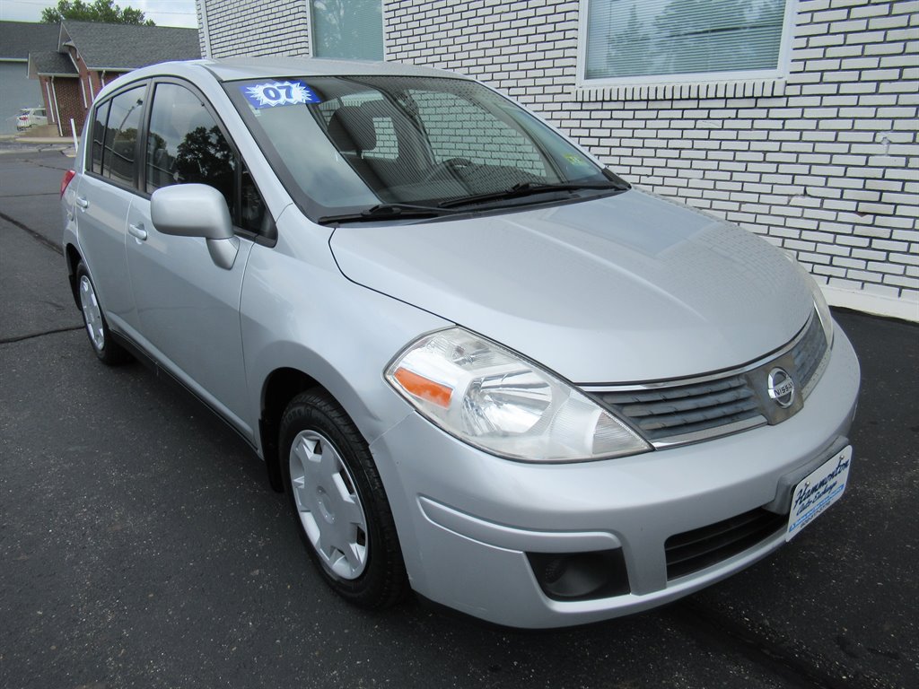 2007 Nissan Versa - $4,999
