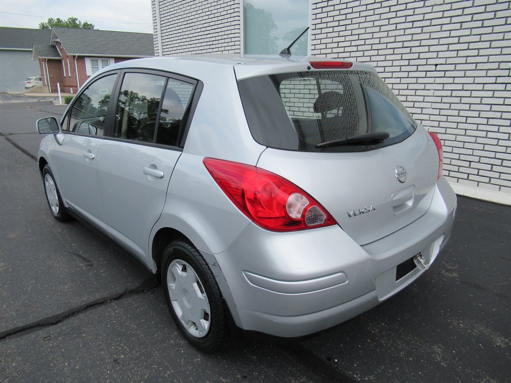 2007 Nissan Versa - $4,999