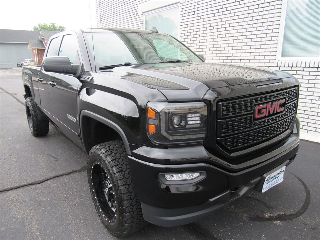 2017 GMC Sierra - $22,999