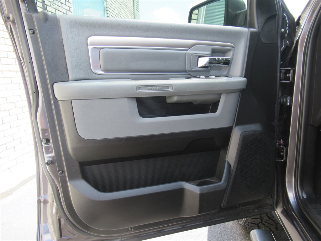 2019 Ram 1500 - $19,495