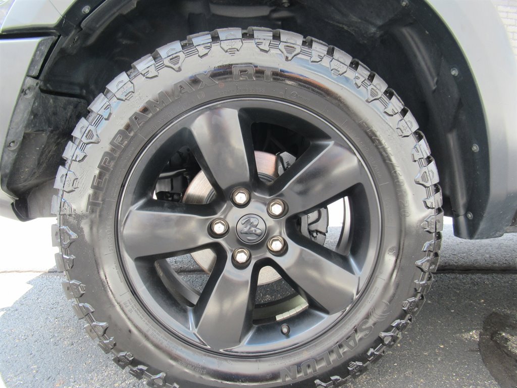 2019 Ram 1500 - $19,495