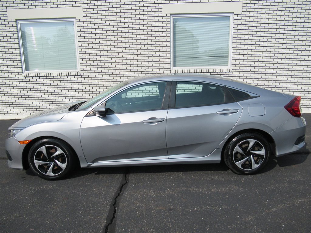 2016 Honda Civic - $10,995