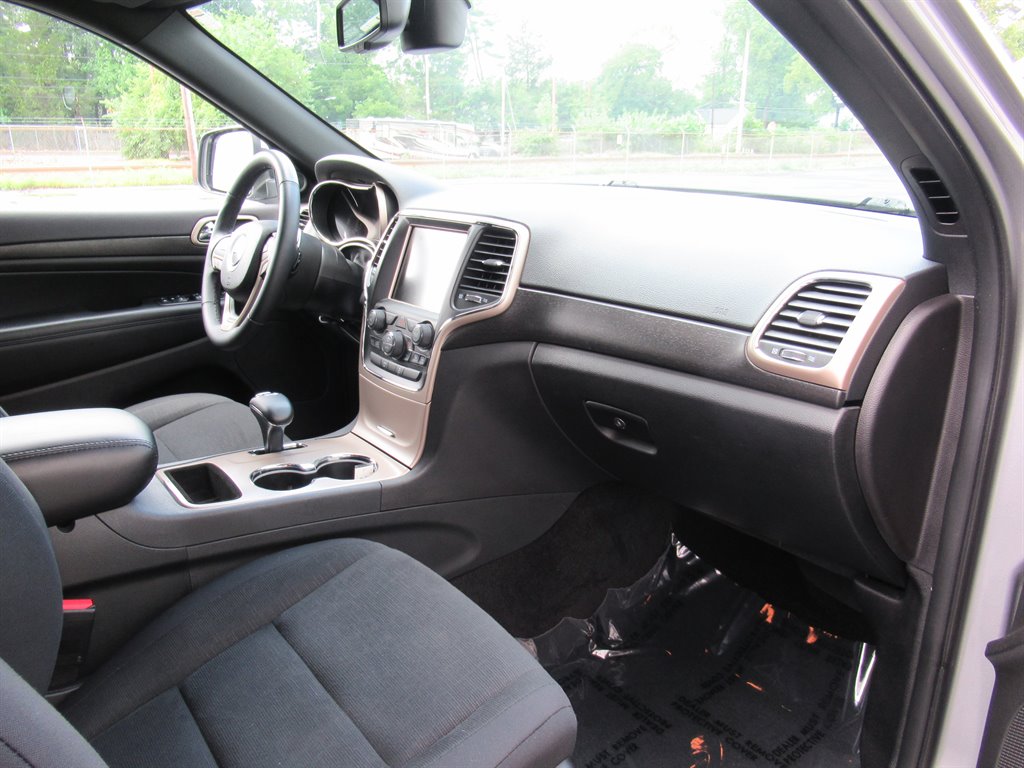 2015 Jeep Cherokee - $12,999