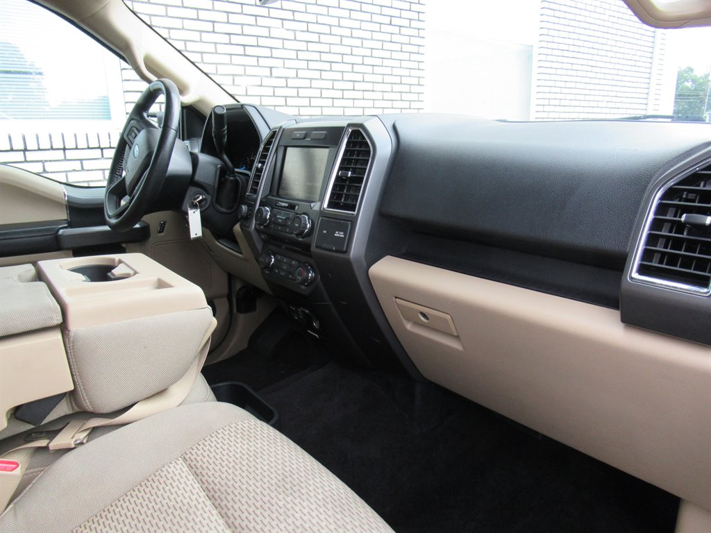 2015 Ford F-150 - $18,999
