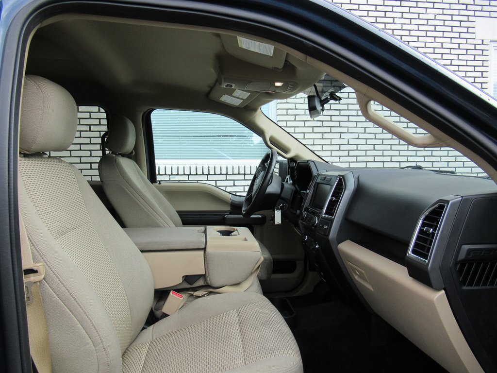 2015 Ford F-150 - $18,999