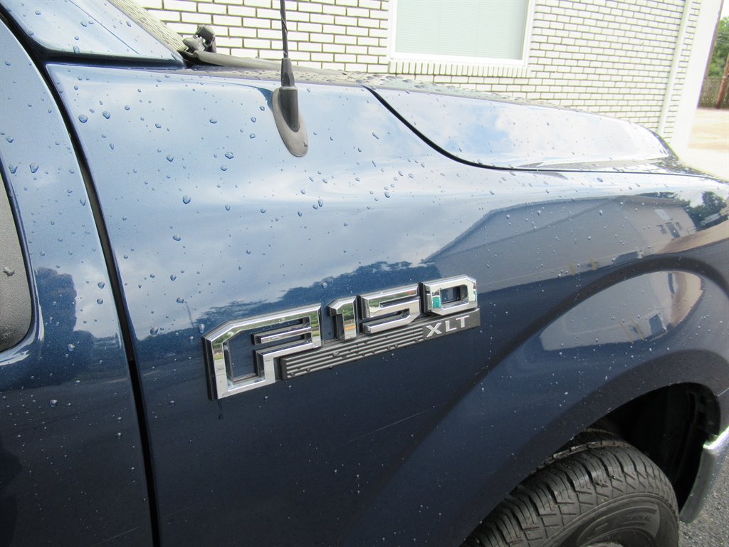 2015 Ford F-150 - $18,999