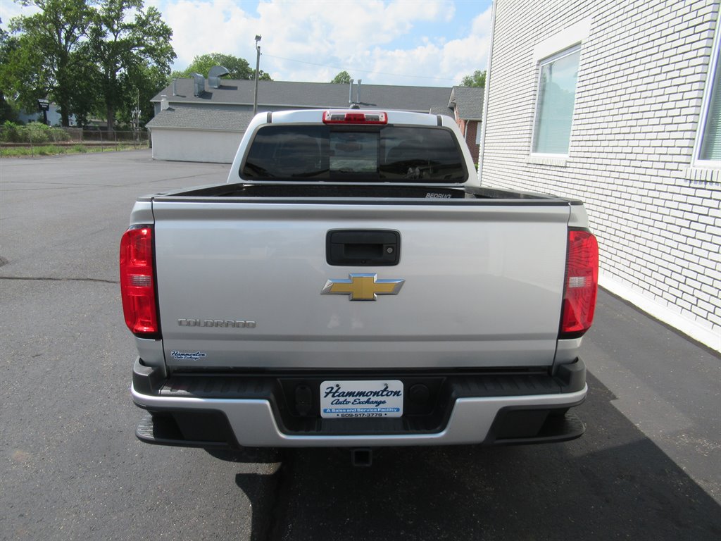 2016 Chevrolet Colorado - $15,999