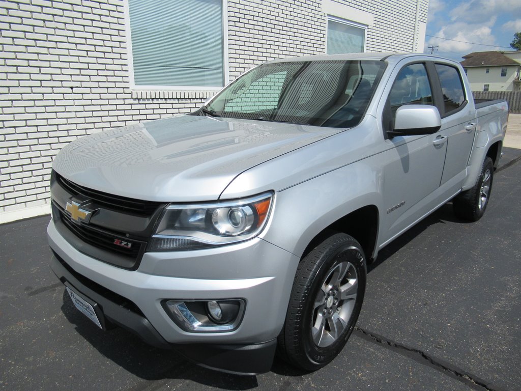 2016 Chevrolet Colorado - $15,999