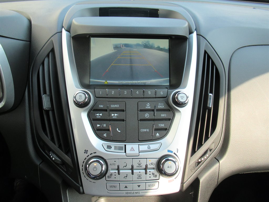 2015 Chevrolet Equinox - $7,999