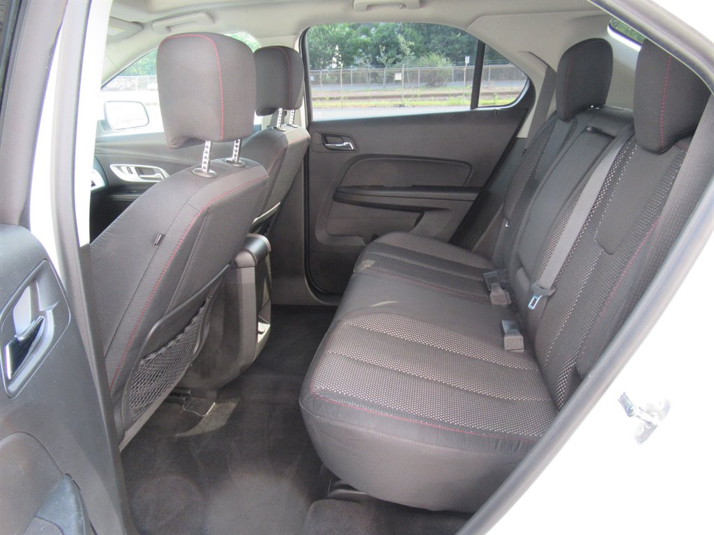 2015 Chevrolet Equinox - $7,999